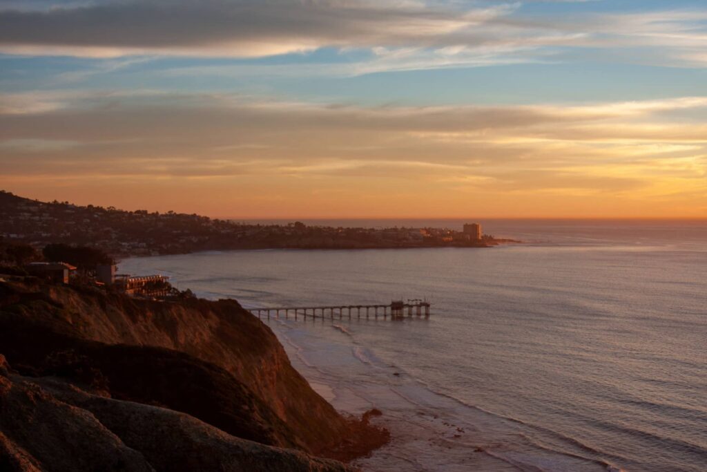 Scuba Diving from La Jolla Shores to the Ledges of La Jolla Canyon: An Underwater Odyssey